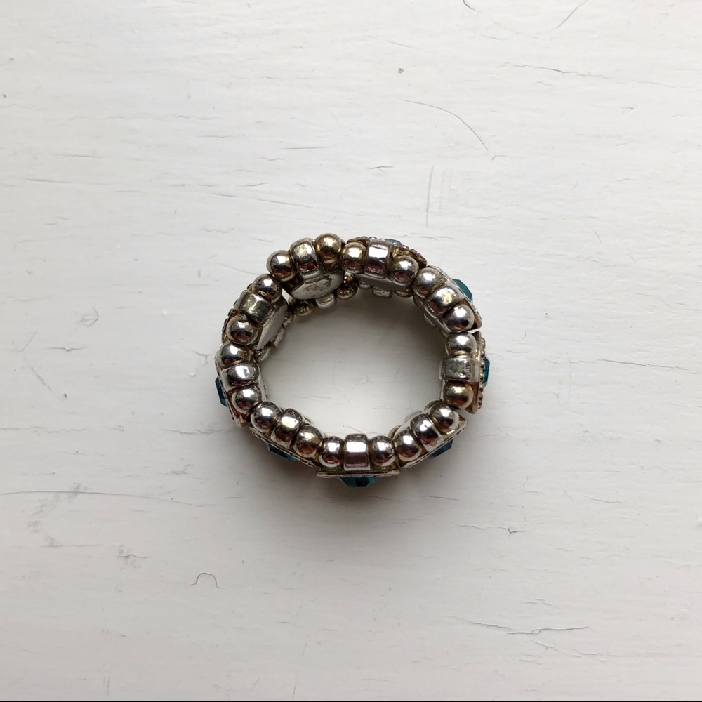 Ring - Picture 3 of 3